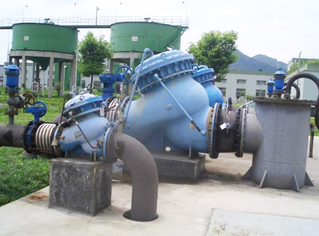 ���̰���